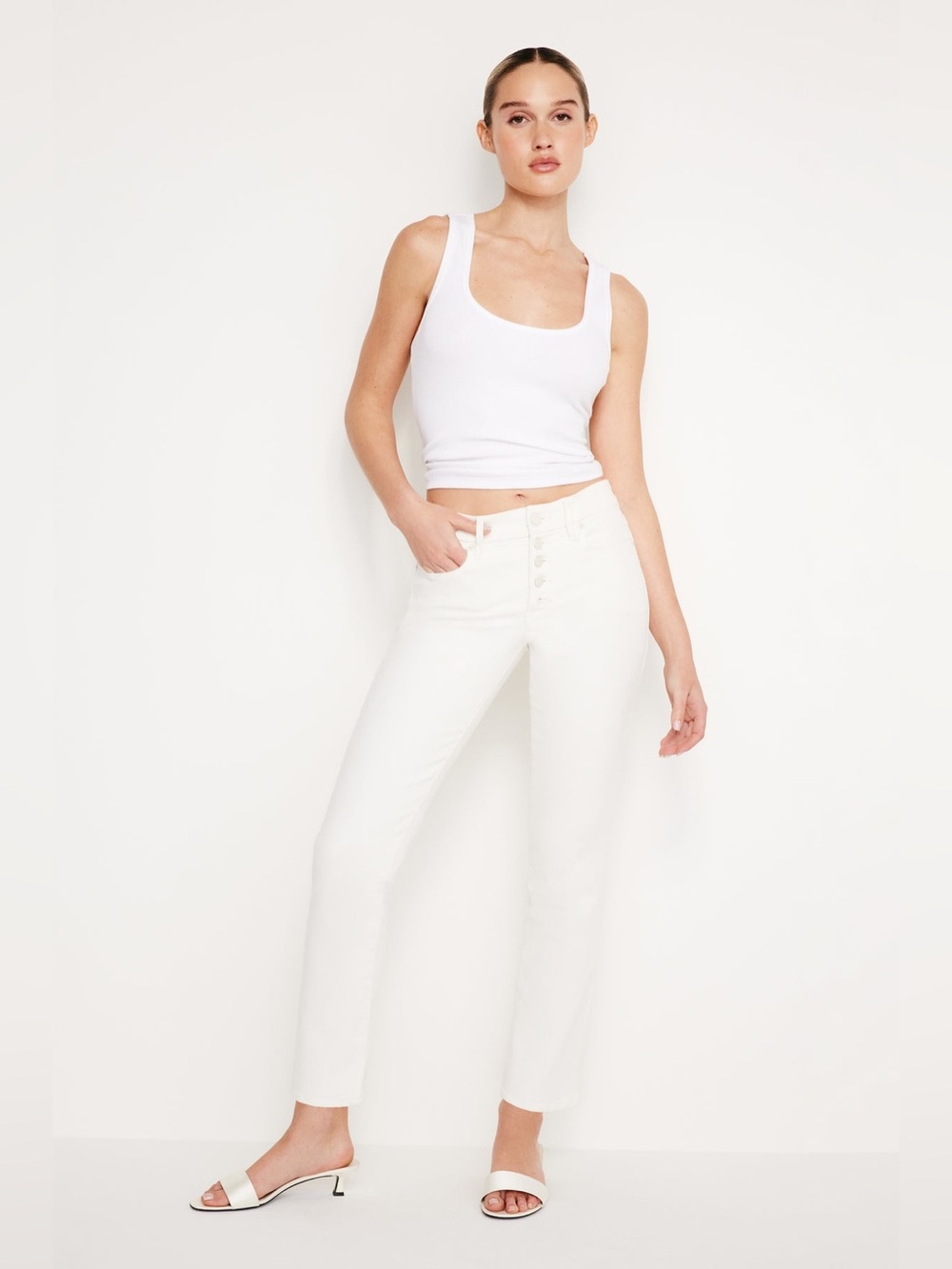 Good American Good Legs Straight Jeans, White Size 15 NWT